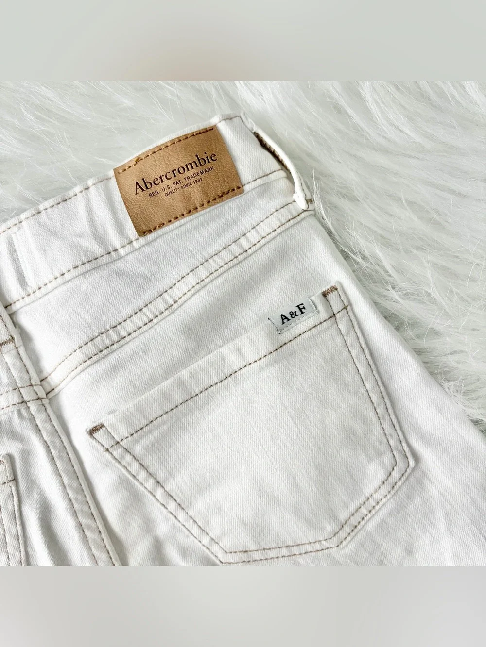 abercrombie kids excellent jeans